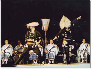 �����x��